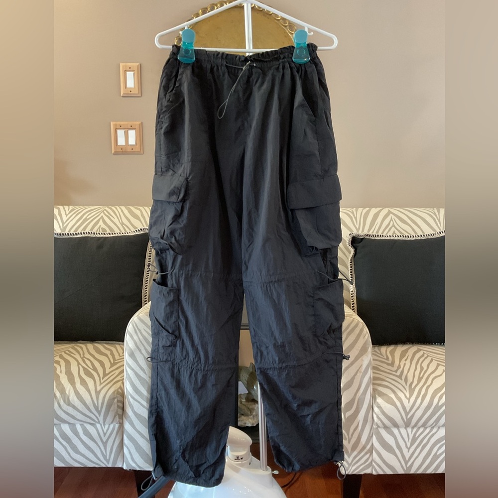 Women’s parachute pants